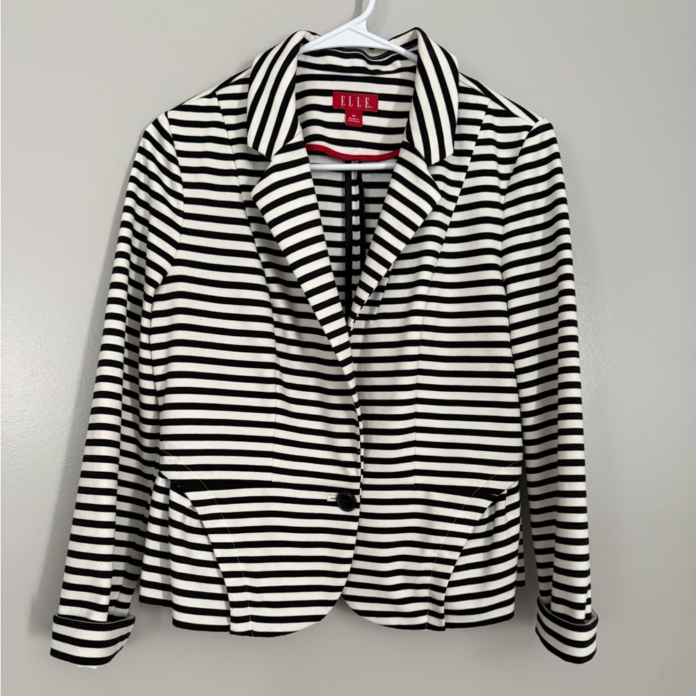 ELLE Black & White Striped Single-Button Blazer